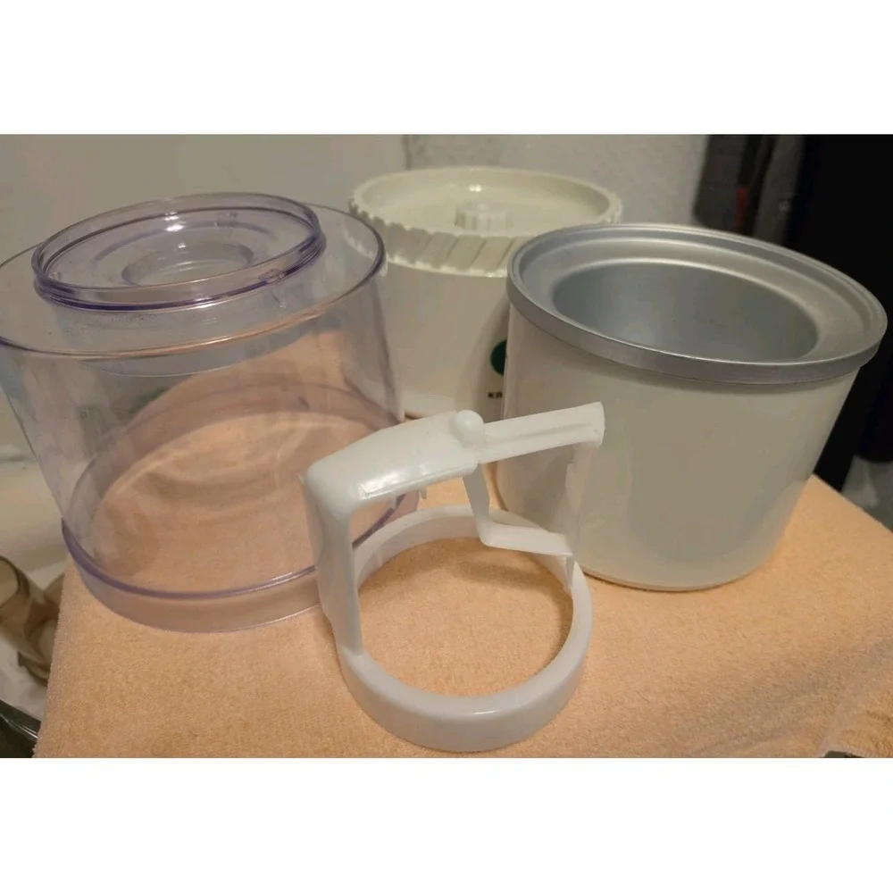 KRUPS TYP 337 Automatic Ice Cream Yogurt Maker La Glacier 1 Quart Used EUC